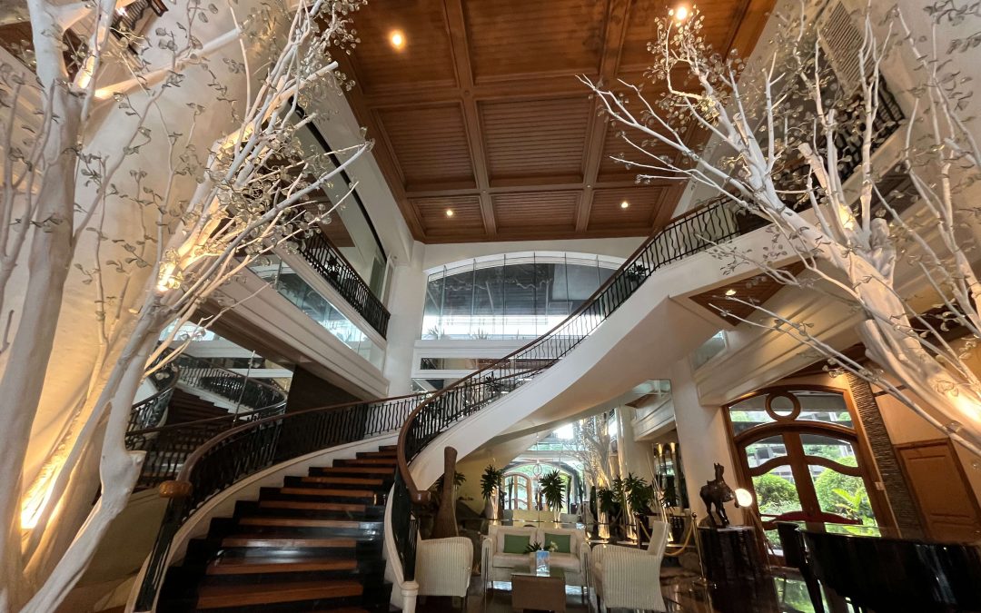 ALABANG STAYCATION: VIVERE HOTEL REVIEW